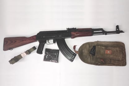 Samonabíjecí puška IW AKM-SA (Polsko), r. : 7,62x39